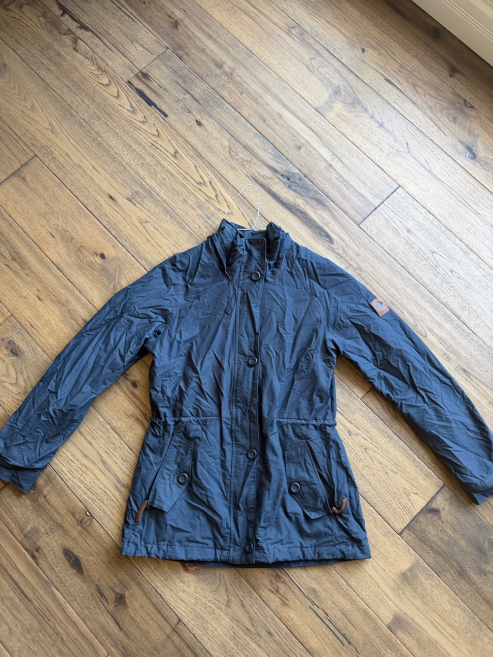 Columbia Navy Blue and White Patterned Lined Jacket